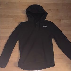 Men’s North Face Pullover w/ Hoodie